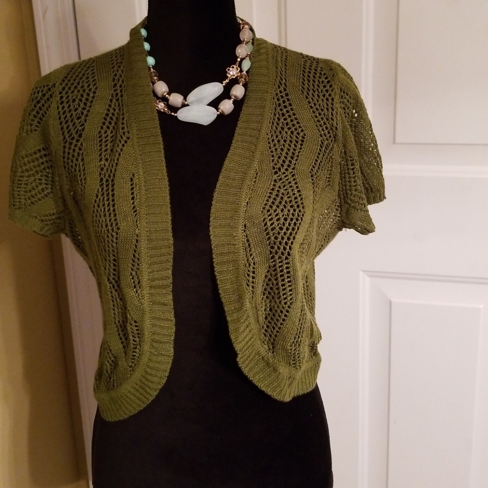 Shrug/Bolero